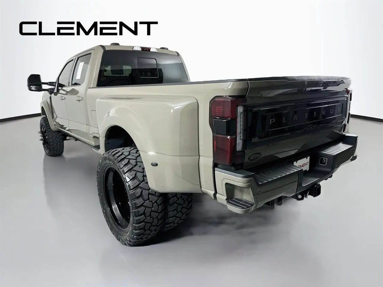 2026 Ford F-450 - $110,489