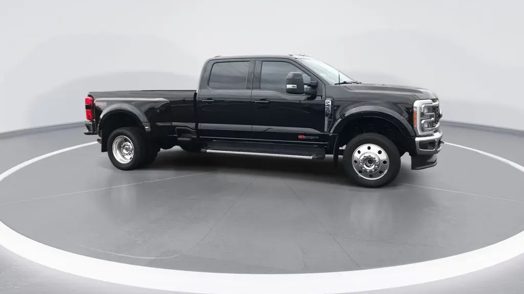 2023 Ford F-450 Super Duty King Ranch