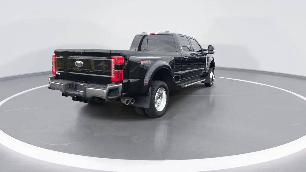 2023 Ford F-450 Super Duty King Ranch