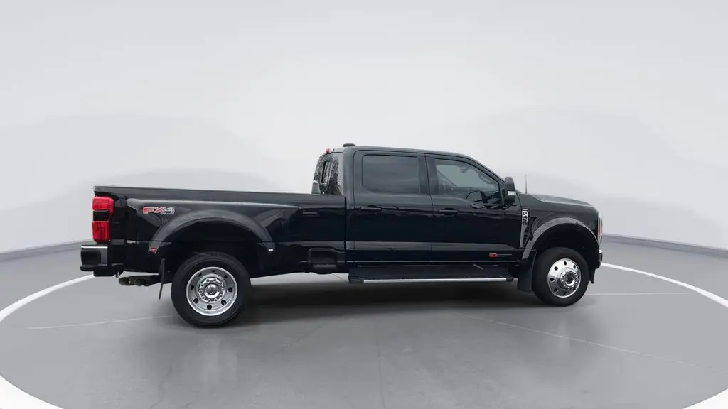 2023 Ford F-450 Super Duty King Ranch