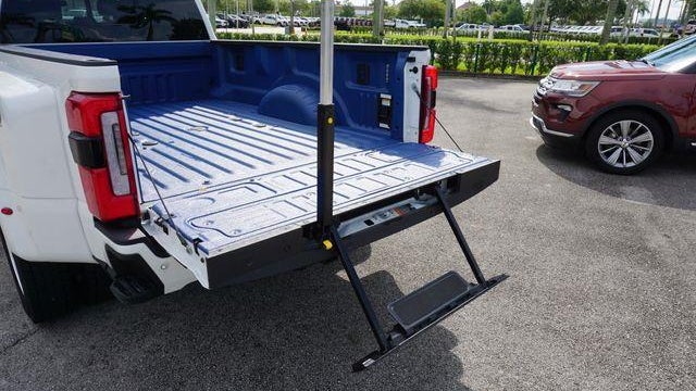 2024 Ford F-450 Super Duty XL