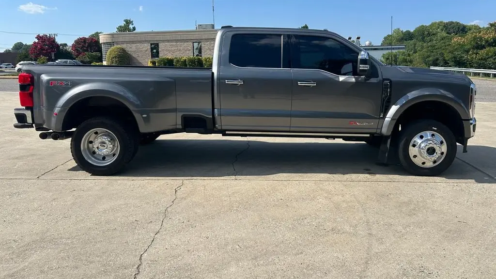 2024 Ford F-450 Super Duty King Ranch