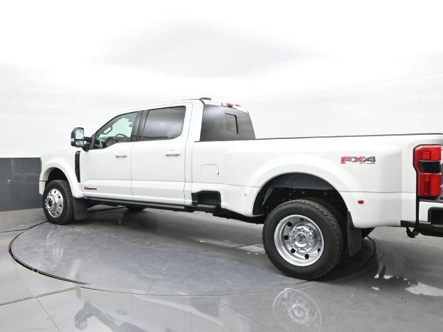 2025 Ford F-450 - $96,749