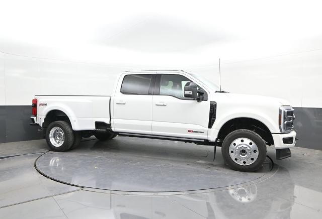 2025 Ford F-450 - $96,749