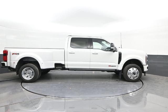 2025 Ford F-450 - $96,749