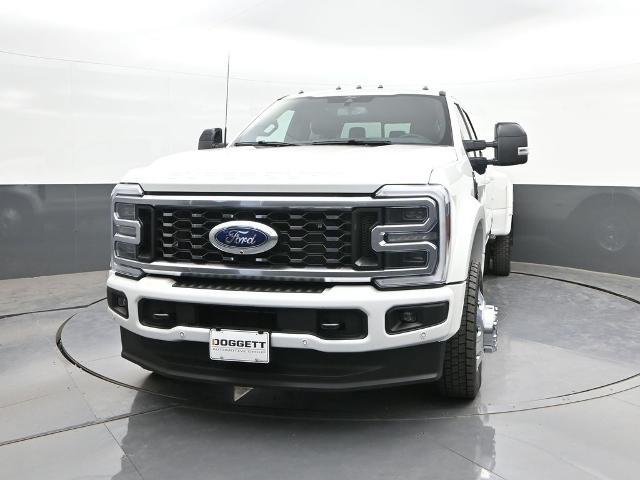 2025 Ford F-450 - $96,749
