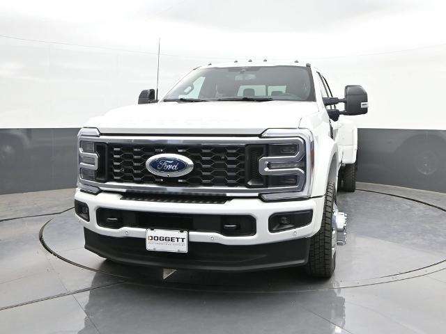 2025 Ford F-450 - $93,995