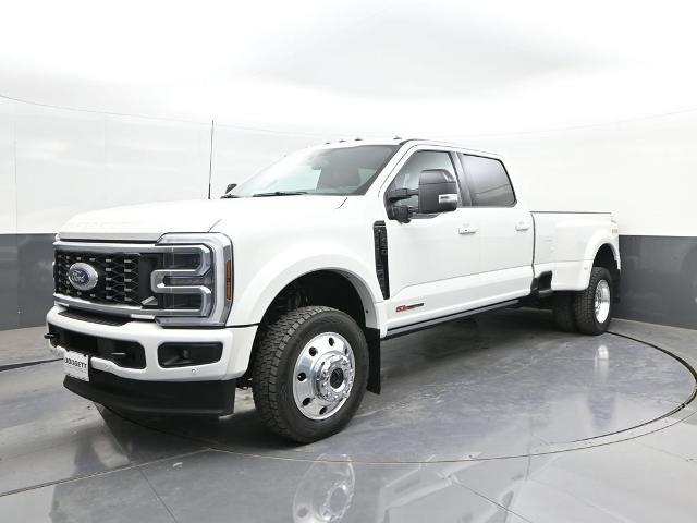 2025 Ford F-450 - $93,995