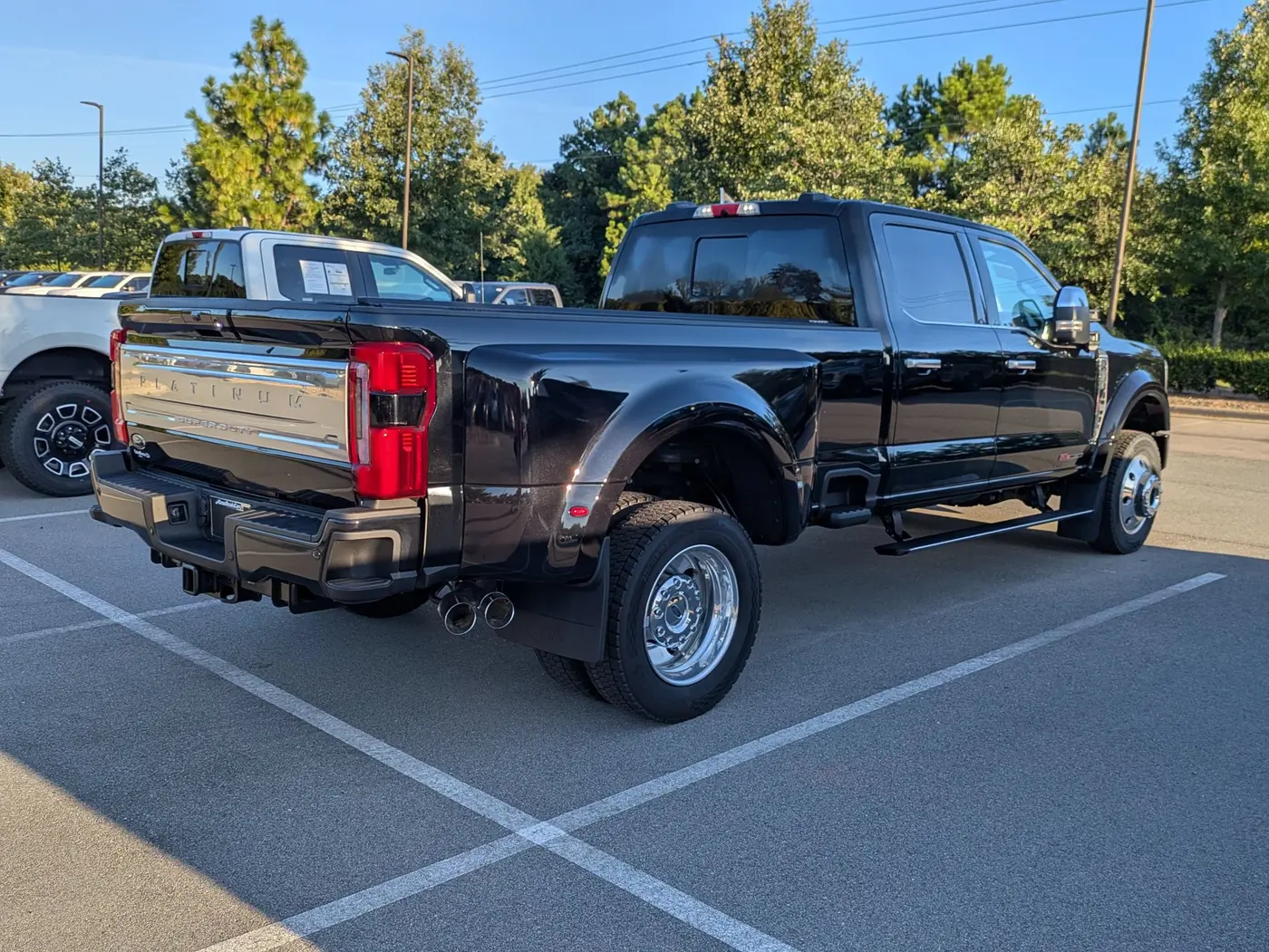 2025 Ford F-450 - $101,740