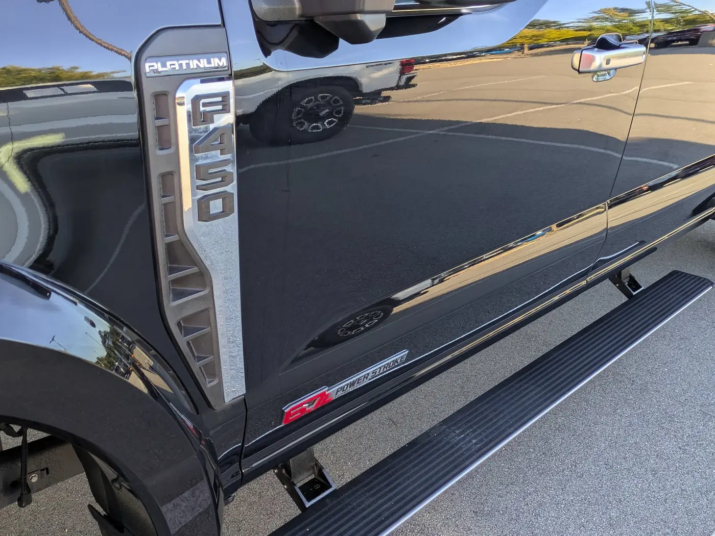 2025 Ford F-450 - $101,740