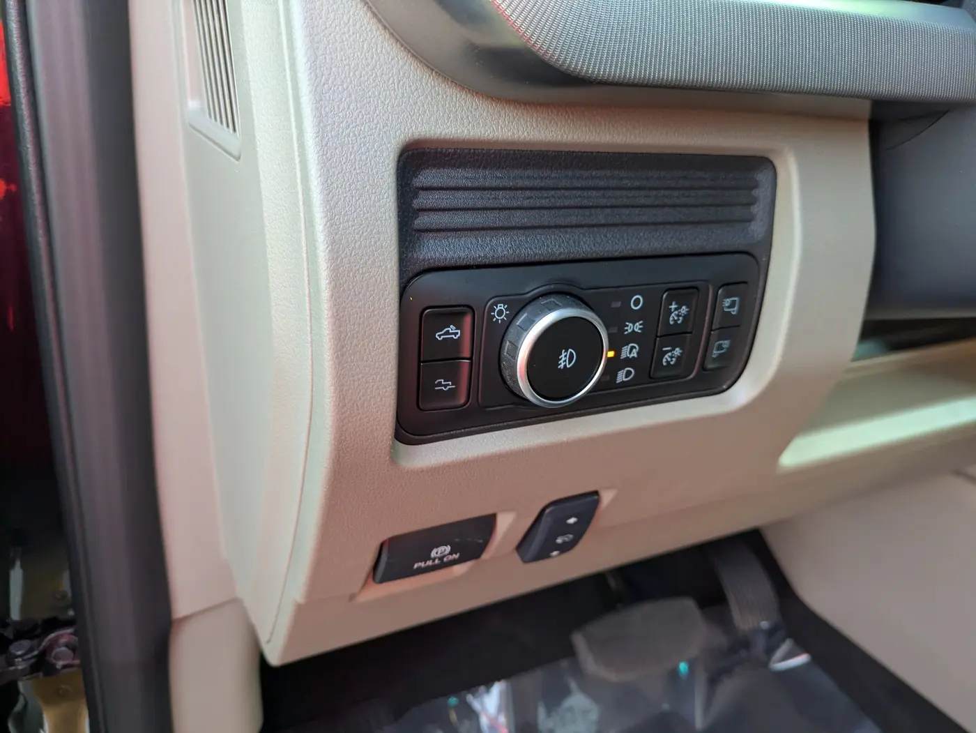 2025 Ford F-450 - $101,740