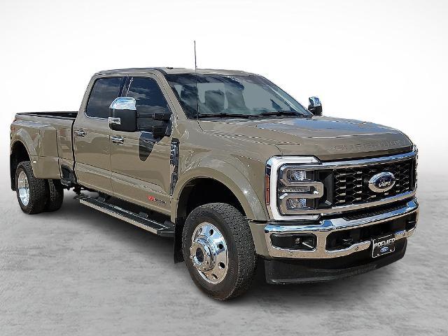 2026 Ford F-450 - $93,199