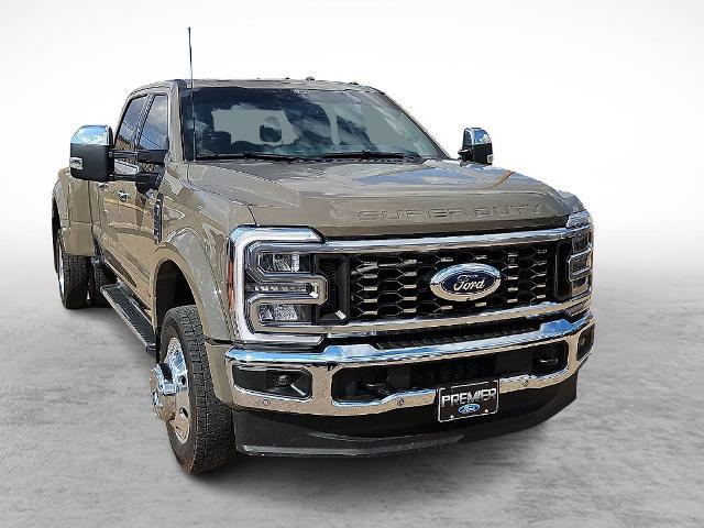 2026 Ford F-450 - $93,199