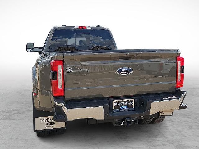 2026 Ford F-450 - $93,199