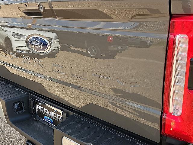 2026 Ford F-450 - $93,199