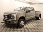 2026 F-450 Super Duty Thumbnail 5