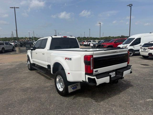 2026 Ford F-450 - $100,220