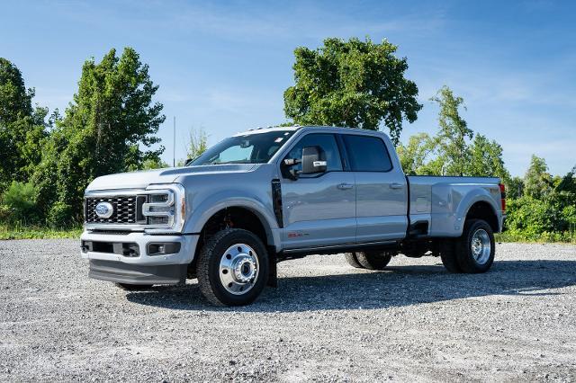 2026 Ford F-450 - $106,000