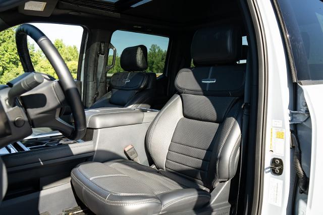 2026 Ford F-450 - $106,000