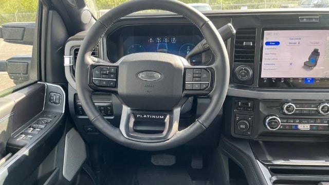 2026 Ford F-450 Super Duty XLT