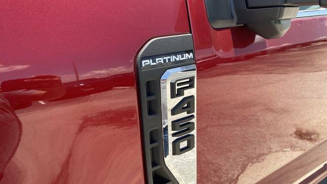 2026 Ford F-450 Super Duty XLT
