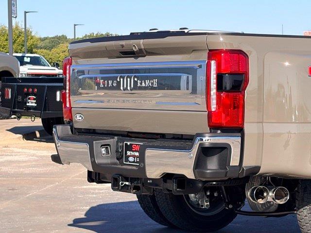 2027 Ford F-450 - $118,900