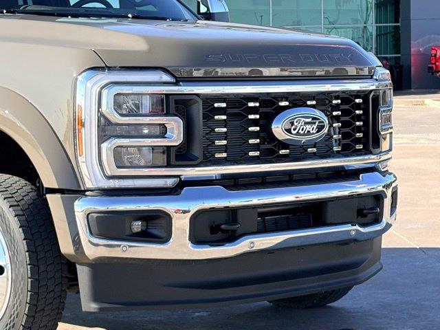 2027 Ford F-450 - $118,900