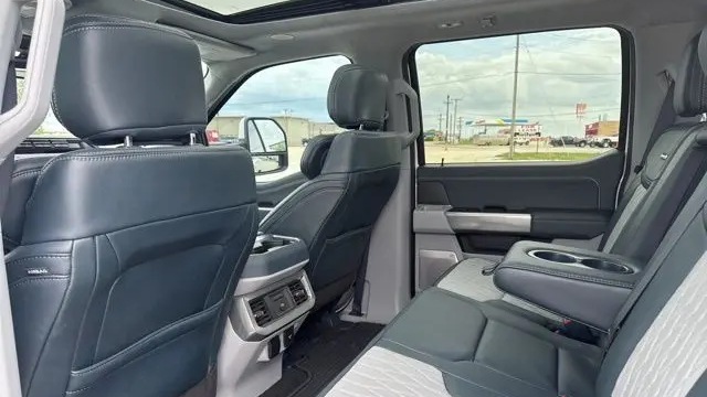 2023 Ford F-450 Super Duty King Ranch