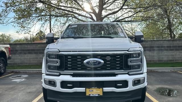 2023 Ford F-450 Super Duty King Ranch