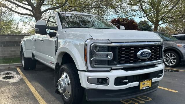 2023 Ford F-450 Super Duty King Ranch