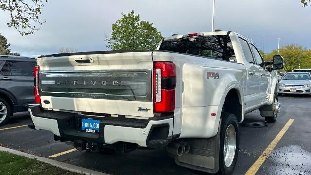 2023 Ford F-450 Super Duty King Ranch