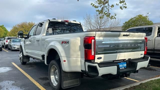 2023 Ford F-450 Super Duty King Ranch