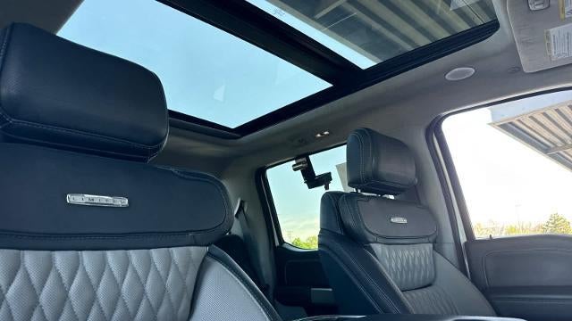 2023 Ford F-450 Super Duty King Ranch