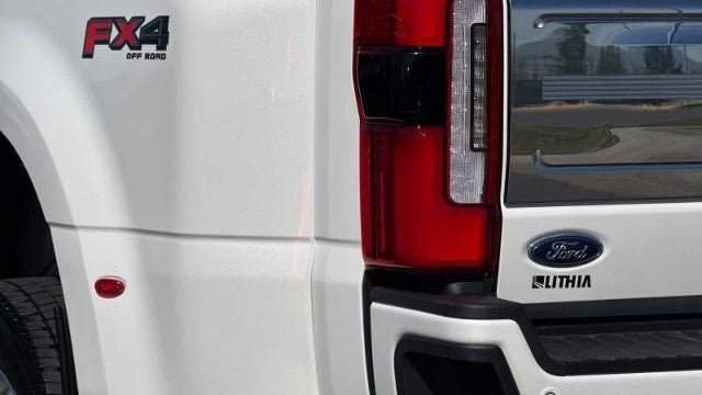 2023 Ford F-450 Super Duty King Ranch