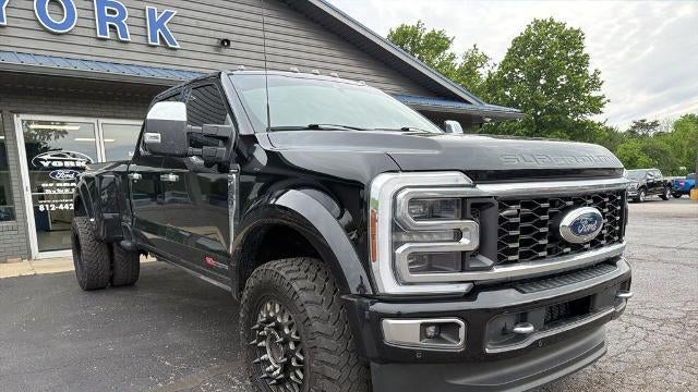 2024 Ford F-450 Super Duty King Ranch