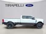 2025 F-450 Super Duty Thumbnail 6