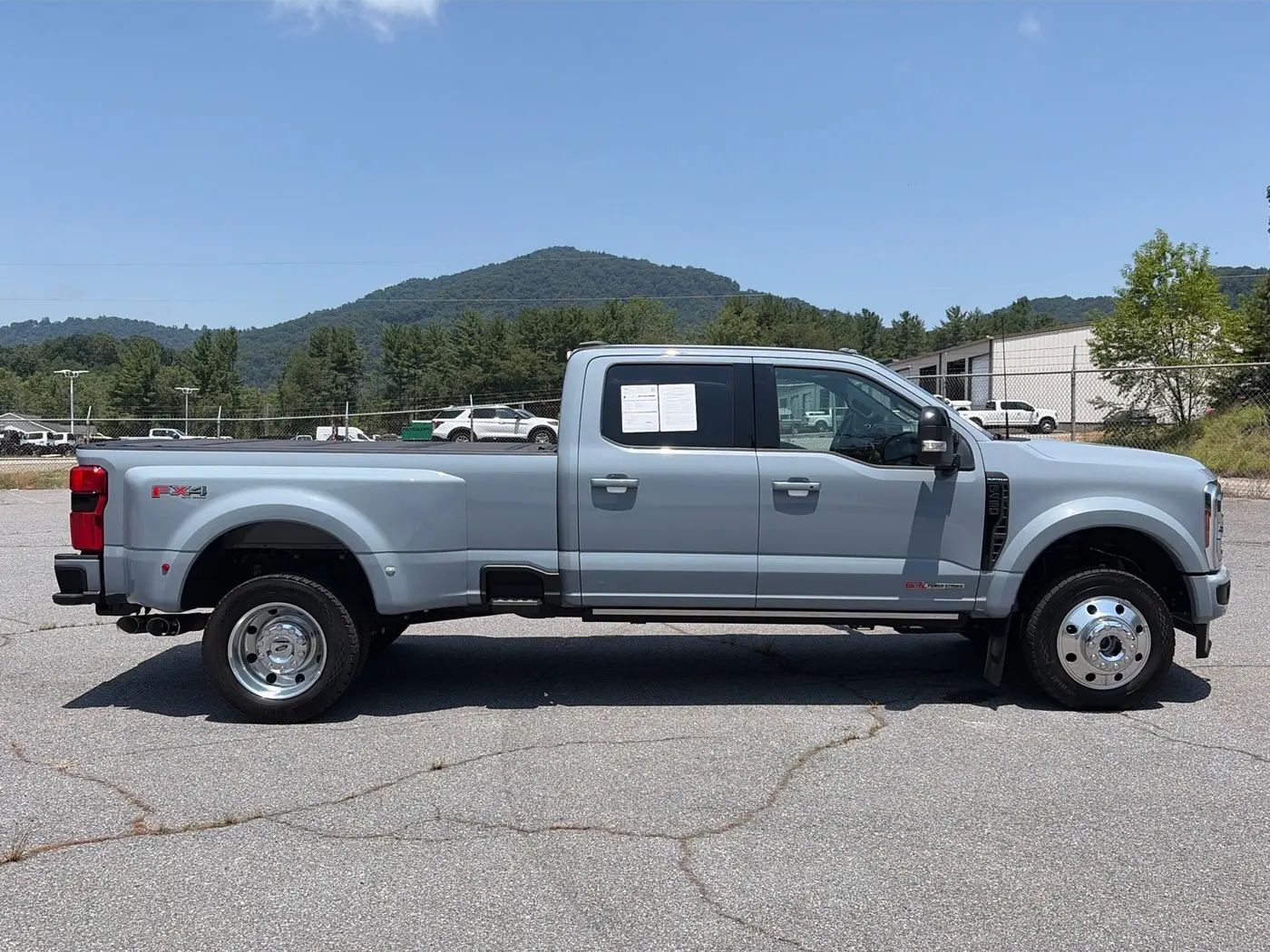 2025 Ford F-450 - $102,992