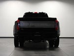 2025 F-450 Super Duty Thumbnail 4