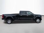 2025 F-450 Super Duty Thumbnail 6