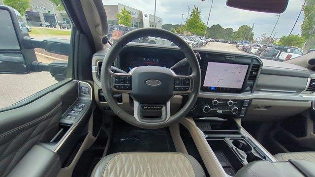 2025 Ford F-450 Super Duty King Ranch