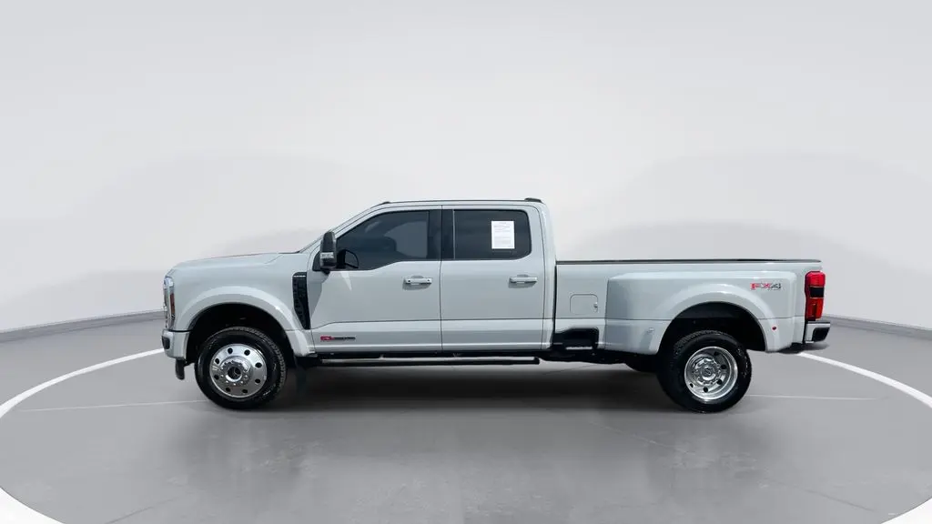 2025 Ford F-450 Super Duty XL