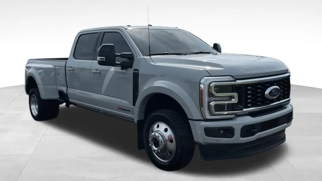 2025 Ford F-450 Super Duty King Ranch