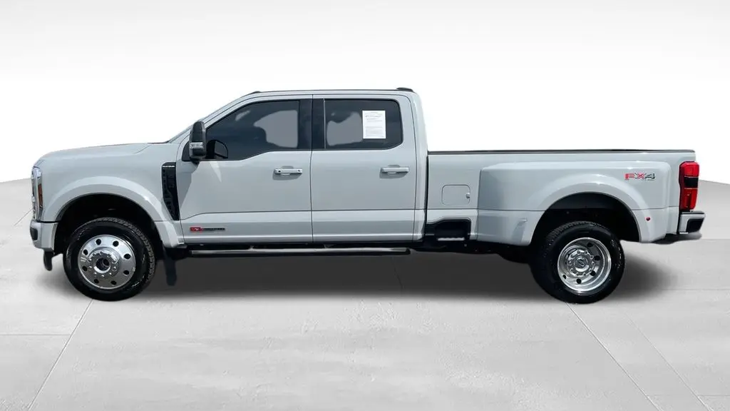 2025 Ford F-450 Super Duty King Ranch