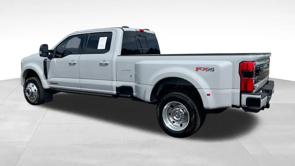 2025 Ford F-450 Super Duty King Ranch