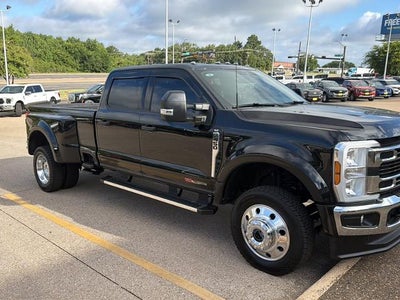 2025 Ford F-450 Super Duty 4X4 King Ranch 4DR Crew Cab 8 FT. LB DRW Pickup