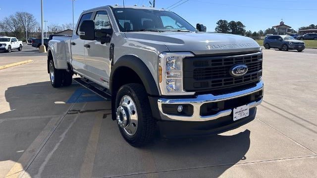 2026 Ford F-450 Super Duty XLT