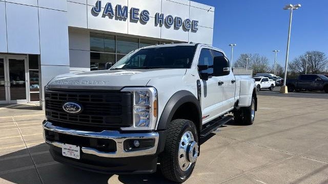 2026 Ford F-450 Super Duty XLT