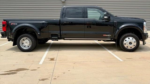 2026 Ford F-450 Super Duty Platinum