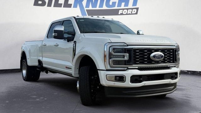 2026 Ford F-450 Super Duty XLT