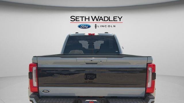 2026 Ford F-450 Super Duty Lariat